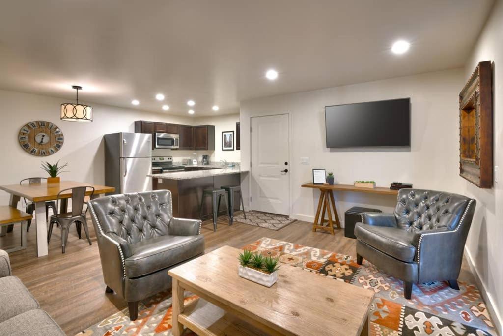 5C Sweet Redcliff Condo, Pool & Hot Tub Moab Luaran gambar