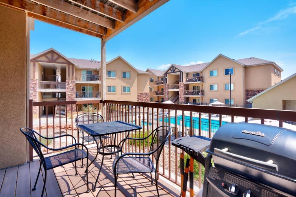 5C Sweet Redcliff Condo, Pool & Hot Tub Moab Luaran gambar